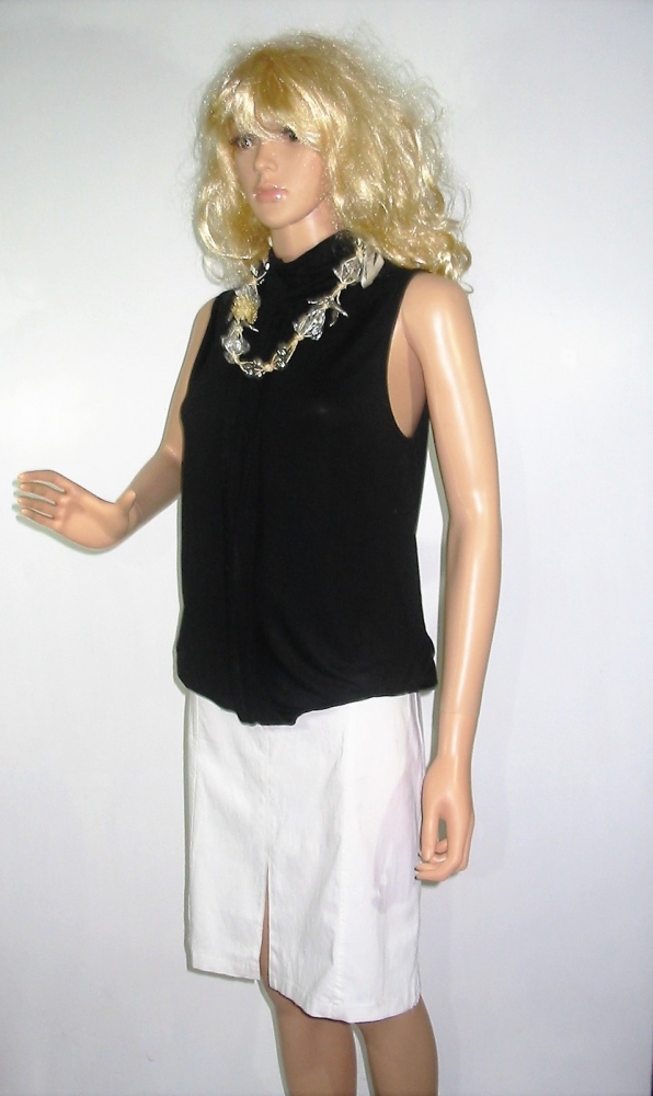 Next ujjatlan, bő szabású felső