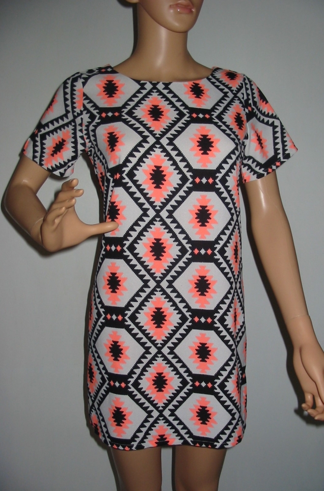 Tequini rövid ujjú ruha