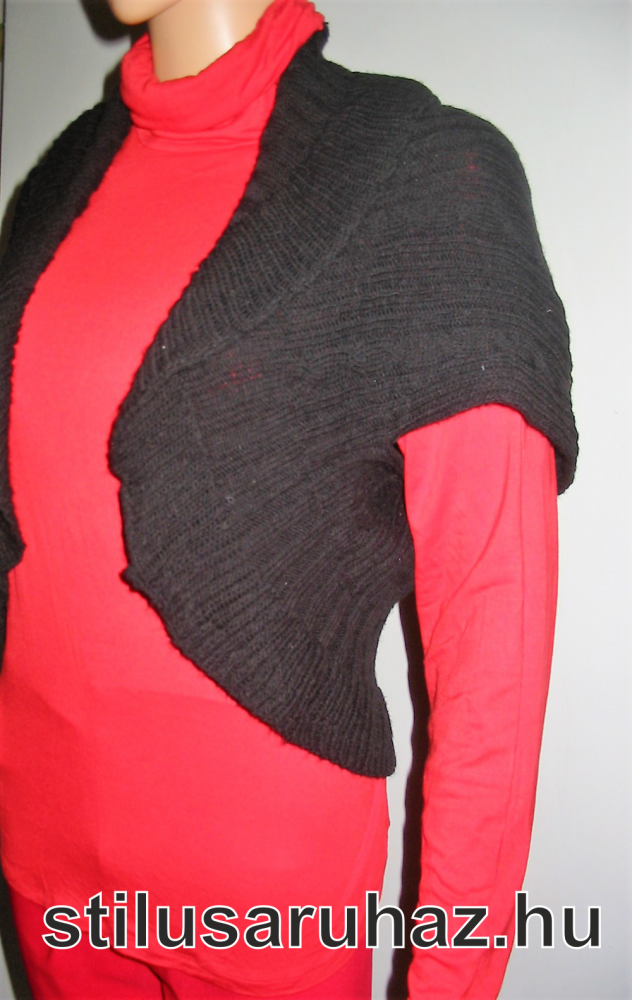 Fekete kötött boleró
