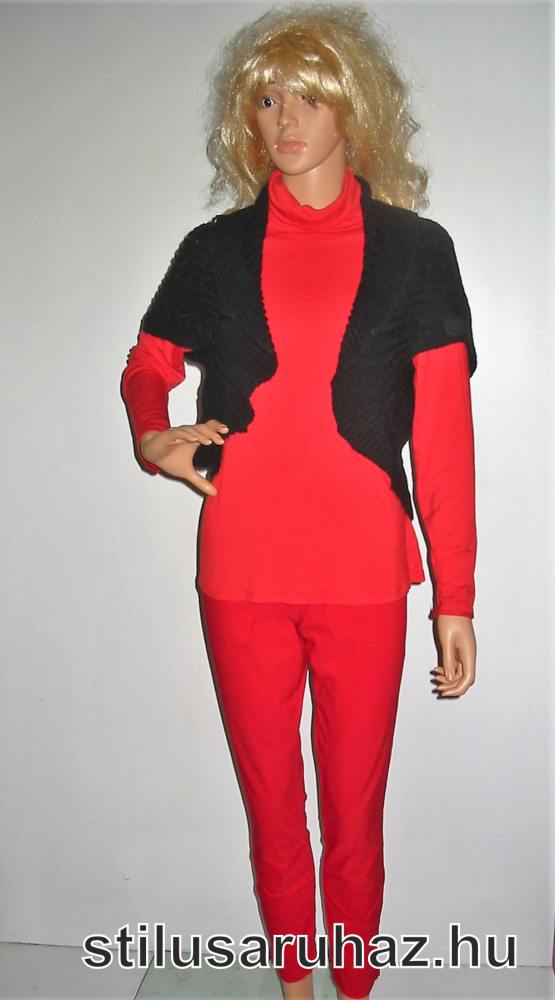 Fekete kötött boleró