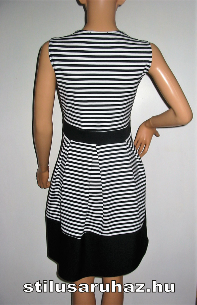 Csíkos nyári ruha Quiz