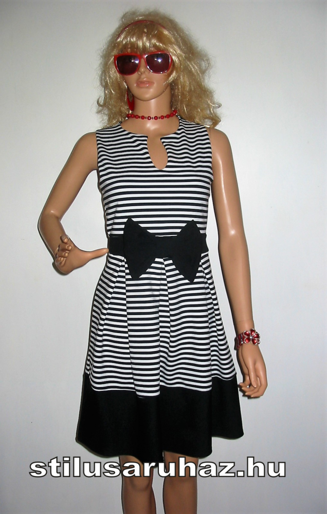 Csíkos nyári ruha Quiz